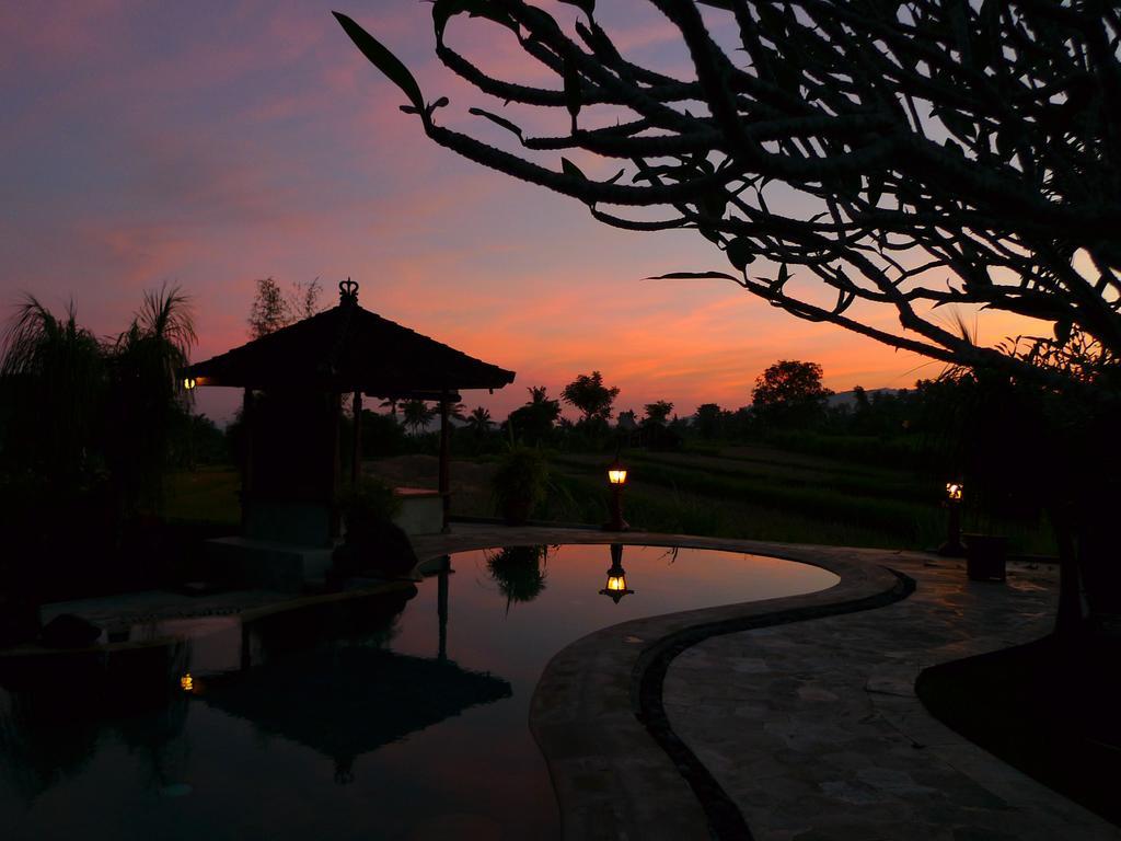Cabe Bali Hotel Jasri Buitenkant foto