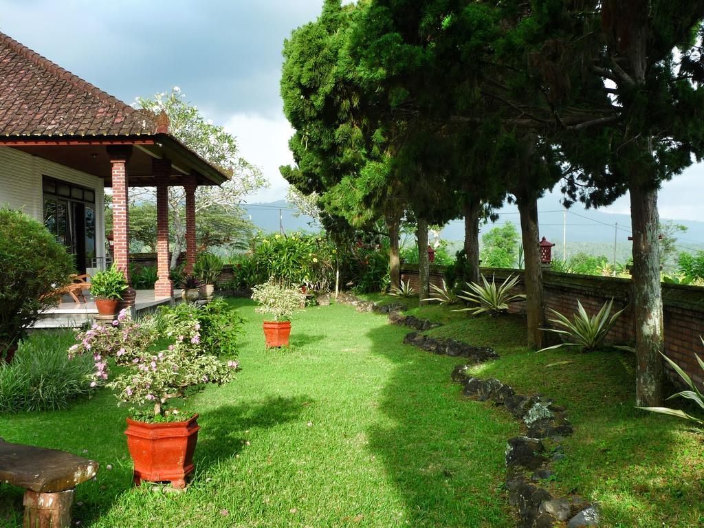 Cabe Bali Hotel Jasri Buitenkant foto