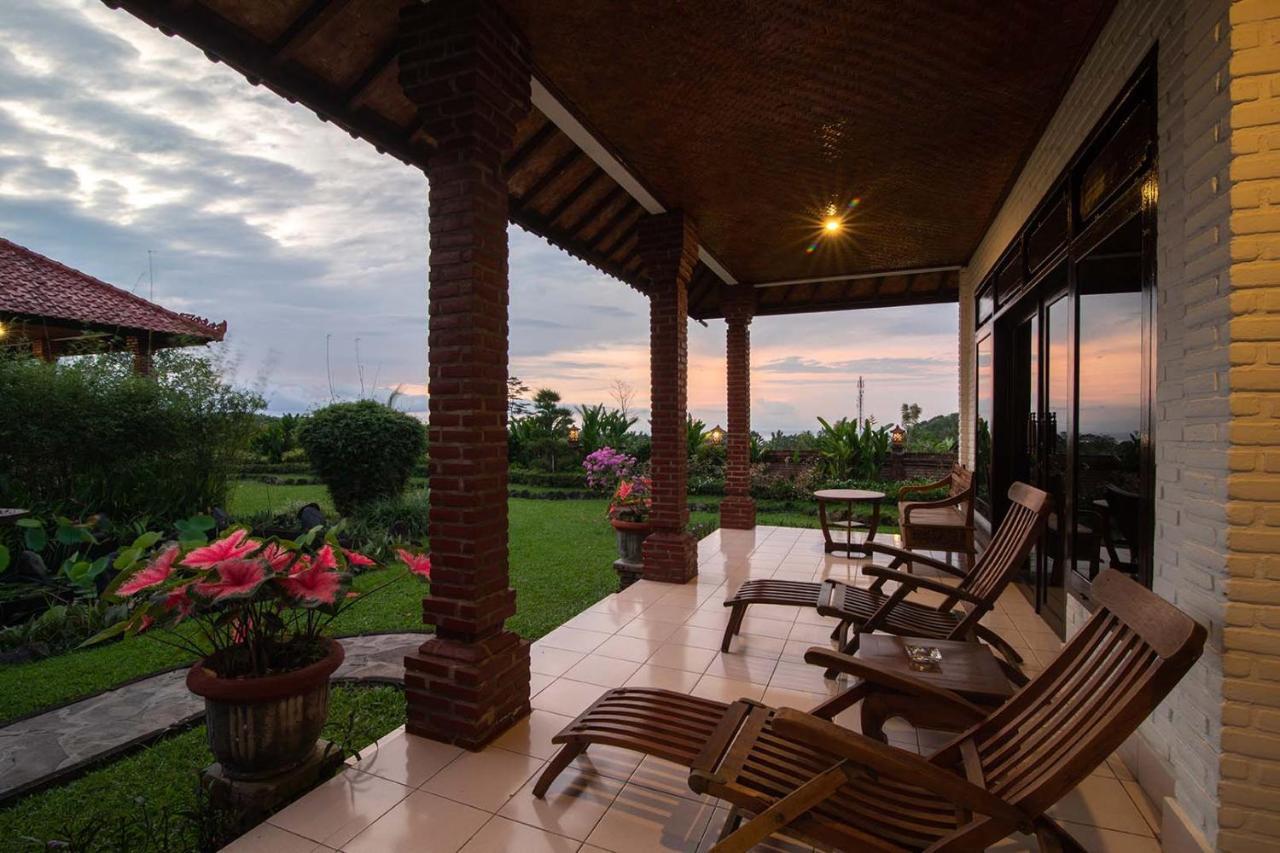 Cabe Bali Hotel Jasri Buitenkant foto