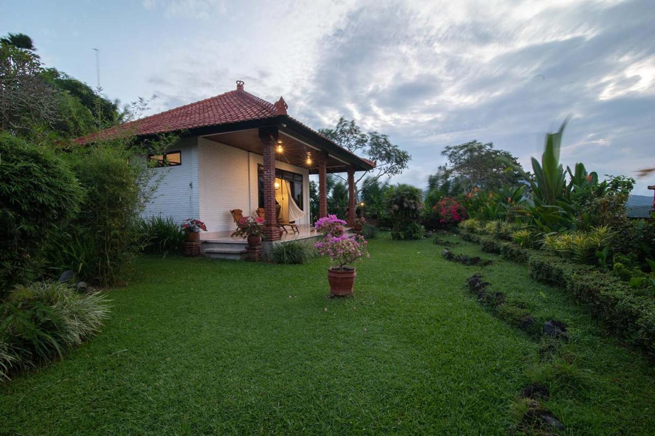 Cabe Bali Hotel Jasri Buitenkant foto